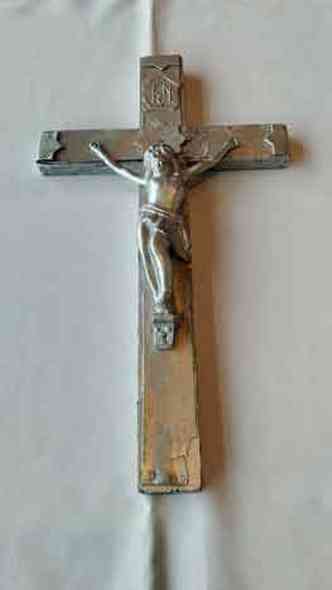 Cruz que pertenceu a Padre Eustquio