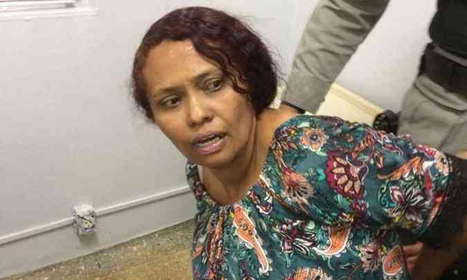 Cevilha Moreira dos Santos, 44 anos,  suspeita de levar o beb de uma clnica de exame admissional em Braslia, por volta das 10h30 desta quinta-feira(foto: PMDF/Divulgao)