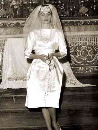 Wilma Xavier Moreira vestida de noiva do dia de seu casamento