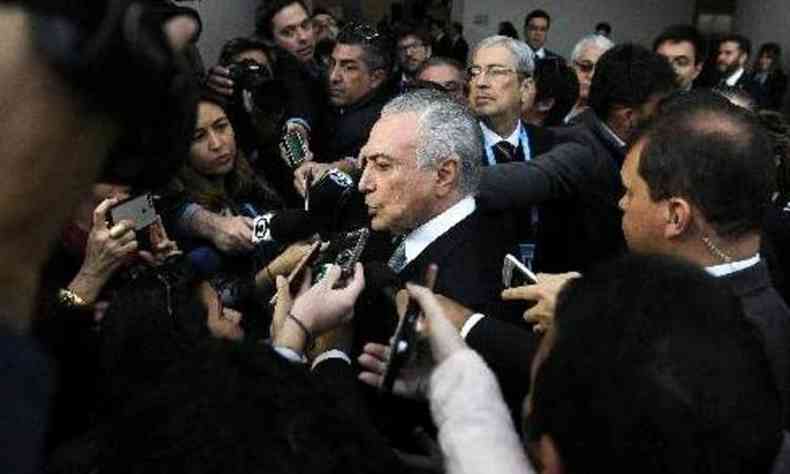 Em encontro da cpula de chefes de Estado do Mercosul, Temer disse que no  um aumento geral e classificou de 'razovel' reao da Fiesp(foto: Andres Larrovere/AFP)