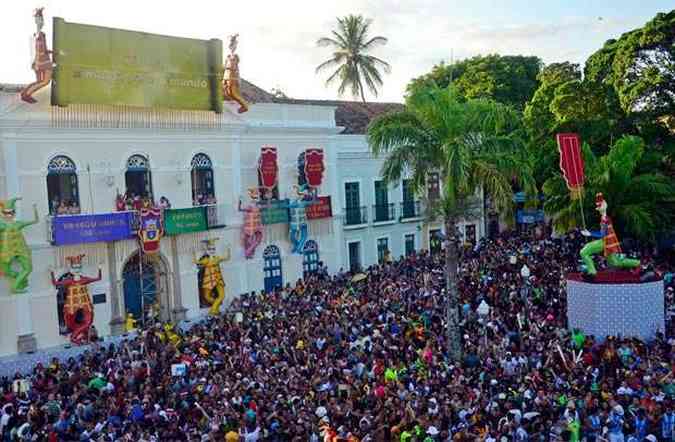 Mistura de festa e religio marcam carnaval de Olinda, em Pernambuco(foto: Divulgao/Prefeitura Olinda)