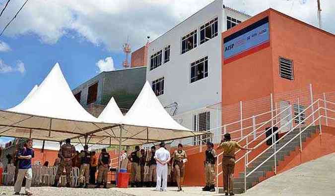 A sede foi instalada em um prdio de 662 metros quadrados e reunir policiais militares e civis(foto: Seds/Divulgao)
