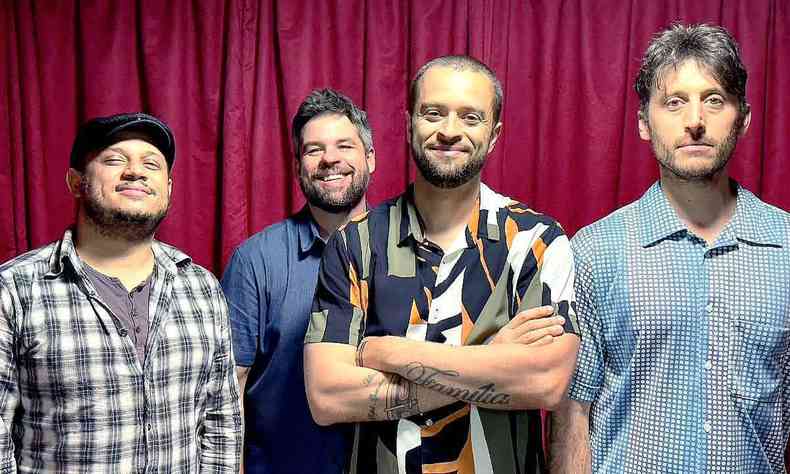 Sérgio Danilo, Yan Vasconcelos, Tulio Araujo e Evan Megaro disponibilizaram o novo single no YouTube na plataforma Band Camp 