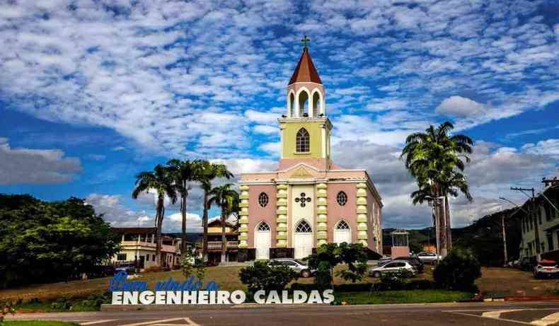 Foto da igreja de Engenheiro Caldas