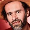 Marcelo Jeneci presta tributo à sanfona no disco 'Caravana Sairé'