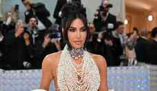 Kim Kardashian faz releitura de look da Playboy no Met Gala