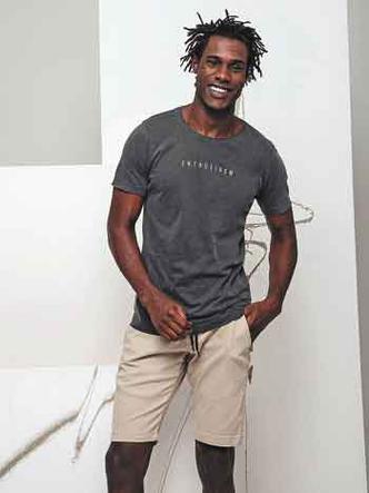 Camiseta Cinza