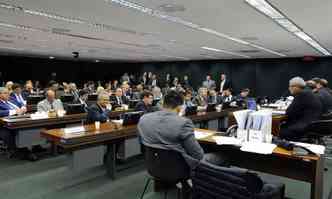 Deputados participam de reunio deliberativa da CPI do BNDES(foto: Luis Macedo/Cmara dos Deputados)