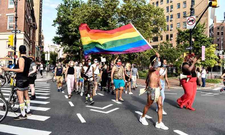 A comunidade LGBTQIA de NY promove todos os anos manifestaes pelas ruas da cidade(foto: Stephanie Keith/Getty Images/AFP)