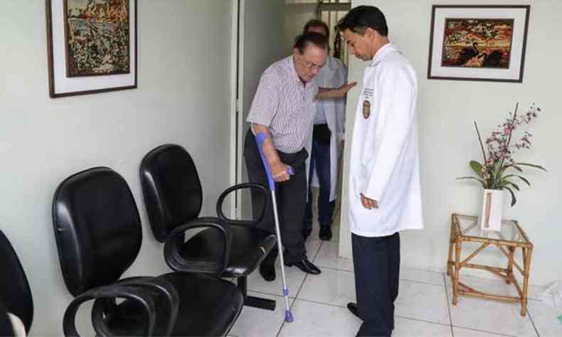 De acordo com os peritos do IML, Maluf pode seguir na priso, desde que tenha acompanhamento ambulatorial especializado(foto: Srgio Lima/AFP)