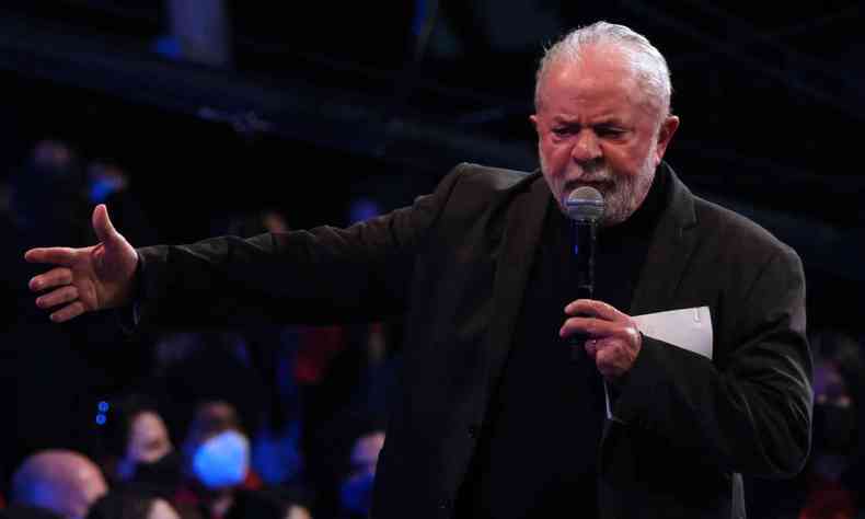 Lula durante discurso 