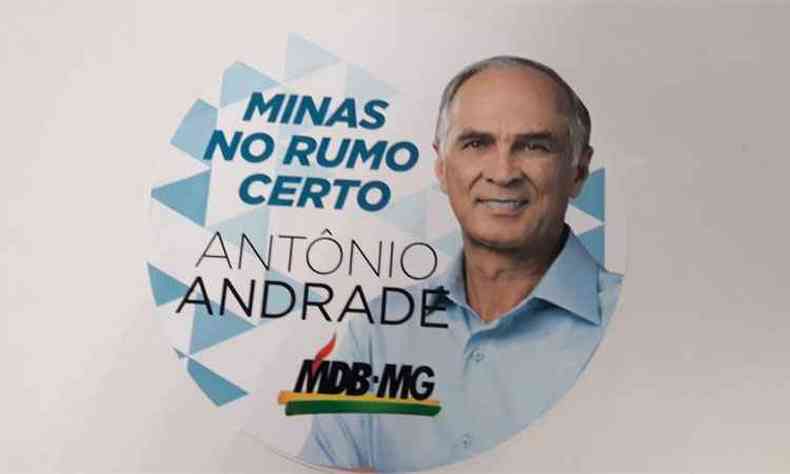 Adesivo pela candidatura de Antonio Andrade  distribudo aos delegados(foto: Isabella Souto/EM/D.A.Press)
