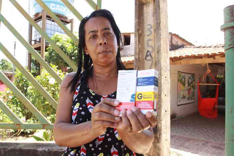 Marli Rodrigues dos Santos Souza, 52 anos, dona de casa, que perdeu o genro, amigos e vizinhos na tragédia(foto: Edésio Ferreira/EM/D.A Press)