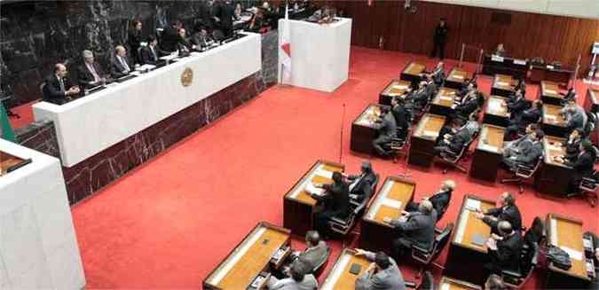 A Assembleia Legislativa de Minas ter mais dois deputados se Supremo mantiver deciso do TSE (foto: Joo Miranda/Esp. EM/D.A Press %u2013 9/7/13)