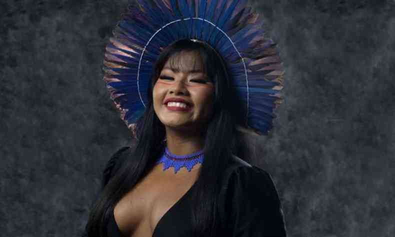 Mari Williams,de 18 anos, se destacou pela beleza e defesa da cultura do povo Wapichana