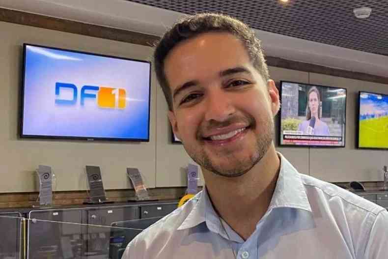 O editor do telejornal DFTV Gabriel Luiz, 28 anos