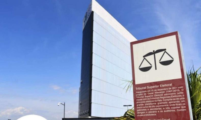 O servidor disse ter informado as supostas falhas desde 2018(foto: Ed Alves/CB/D.A Press) Fachada do Tribunal Superior Eleitoral