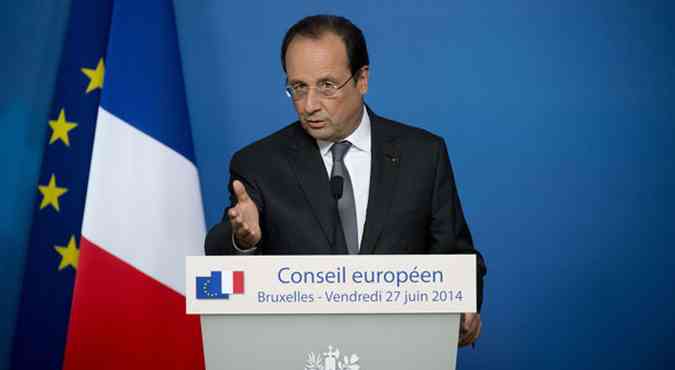 Presidente Hollande, indo contra determinaes da Justia Europeia(foto: AFP PHOTO/ ALAIN JOCARD)