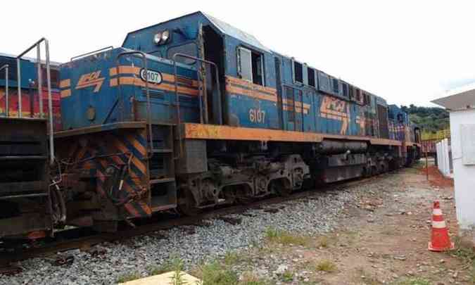 Locomotivas cedidas pelo Dnit esto em Lavras e sero encaminhadas para manuteno em Recreio(foto: ONG Amigos do Trem/Divulgao)