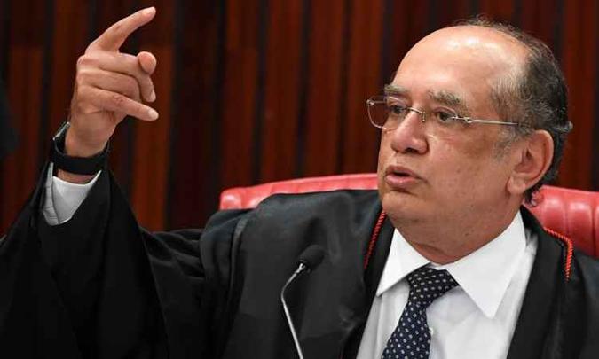 Gilmar Mendes criticou o concessão do benefício que considera como vantagem recebida pelos profissionais do judiciário(foto: Evaristo Sá) Gilmar Mendes criticou o concessão do benefício que considera como vantagem recebida pelos profissionais do judiciário(foto: Evaristo Sá)
