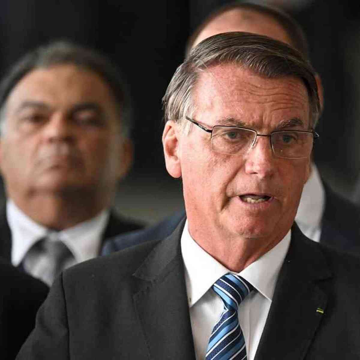 Bolsonaro põe em xeque eleições brasileiras: no meu entender, houve fraude