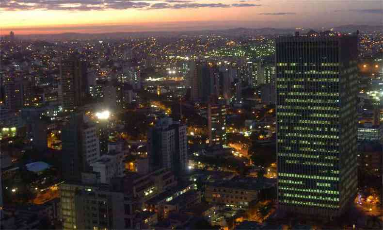 Vista do edficio sede da Cemig, na avenida Barbacena, em Belo Horizonte (foto: Maria Tereza Correia/EM/D.A Press)
