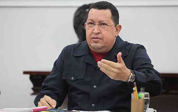 Chvez enfrentar nas eleies de outubro o opositor Henrique Capriles Radonski(foto: AFP)