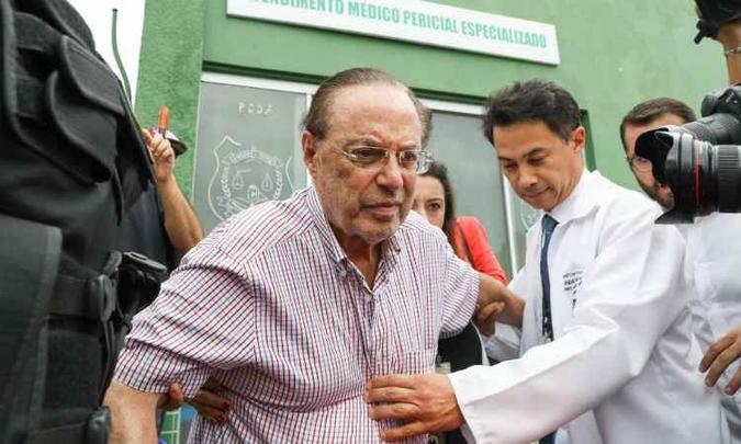 Maluf foi condenado a 7 anos, nove meses e dez dias por crime de lavagem de dinheiro quando exercia o cargo de prefeito de São Paulo (1993/1996)(foto: / AFP / Sergio LIMA ) Maluf foi condenado a 7 anos, nove meses e dez dias por crime de lavagem de dinheiro quando exercia o cargo de prefeito de São Paulo (1993/1996)(foto: / AFP / Sergio LIMA )