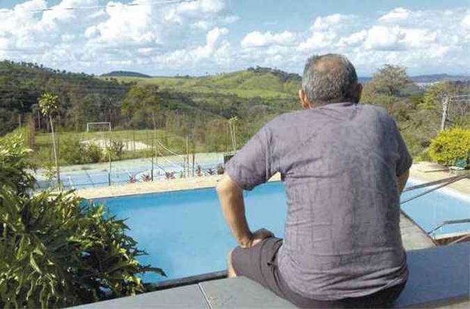 Antônio perdeu quase tudo o que tinha para financiar o consumo do crack(foto: Beto Magalhães/EM/ DA Press ) Antônio perdeu quase tudo o que tinha para financiar o consumo do crack(foto: Beto Magalhães/EM/ DA Press )