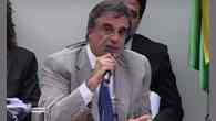 Cardozo afirma que impeachment da presidente Dilma é 'rasgar a Constituição'