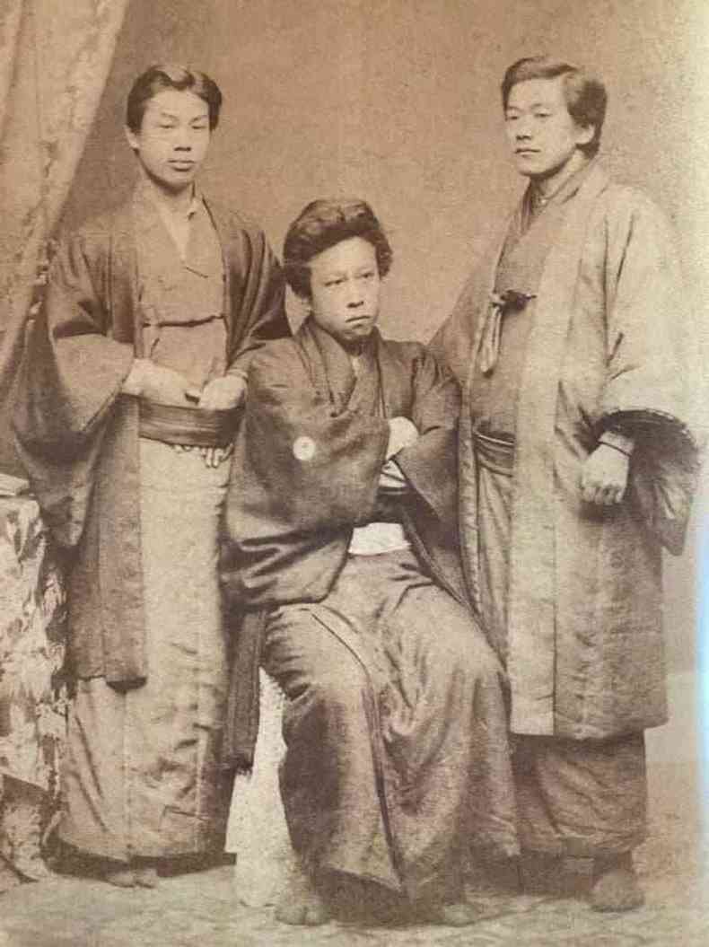  direita, Jigoro Kano, o fundador do jud(foto: The Kodokan Institute)