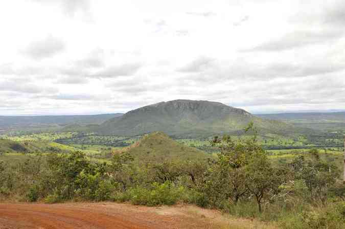 Pico da Pedra Alta, no Parque Estadual da Serra do Cabral, nos municípios mineiros de Buenópolis e Joaquim Felício(foto: Juarez Rodrigues/EM/D.A Press)