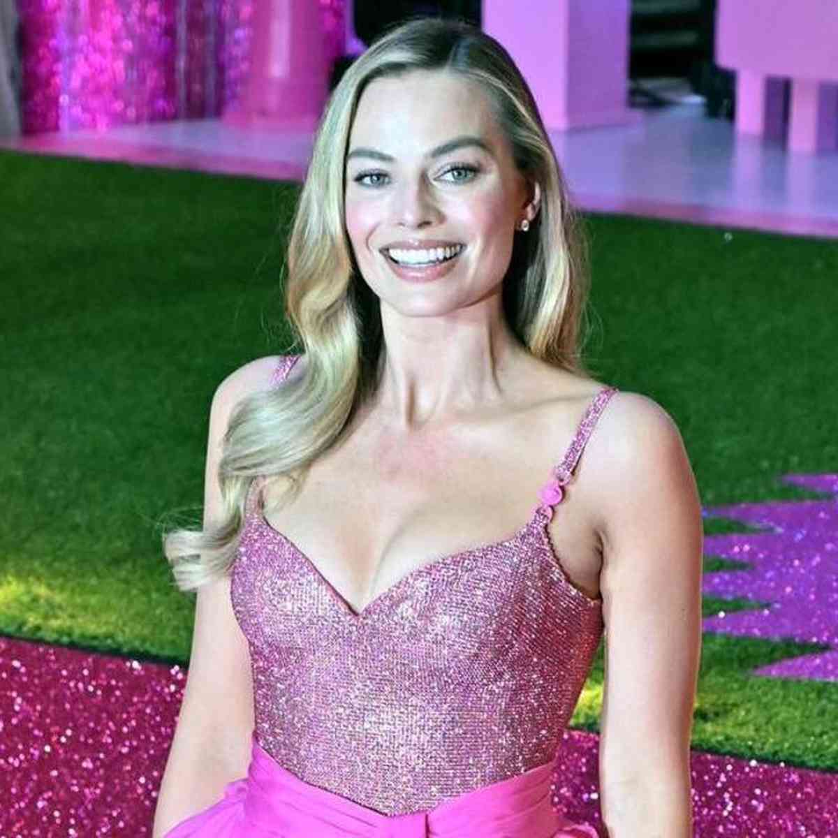 Brasileira no elenco de 'Barbie' revela como foi contracenar com Margot  Robbie RedeTV!