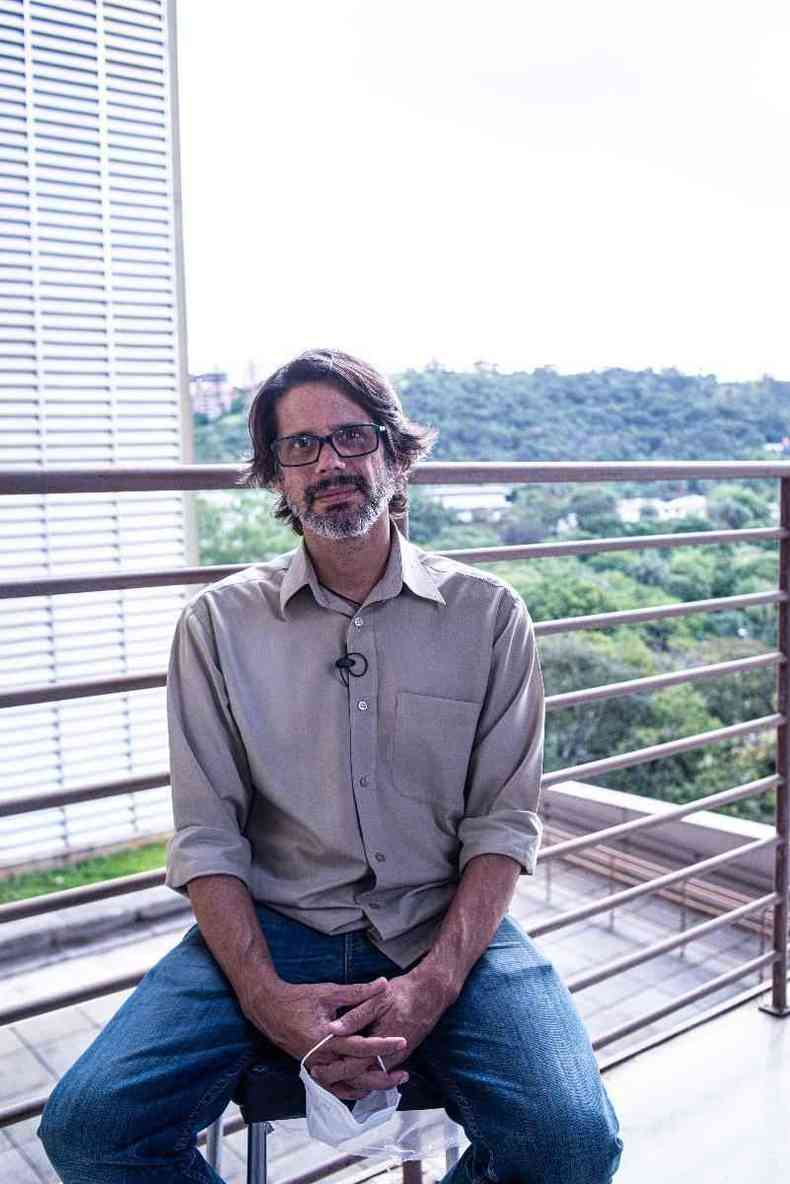 Professor Flvio da Fonseca, pesquisador do CTVacinas e vinculado ao Departamento de Microbiologia do Instituto de Cincias Biolgicas (ICB) da UFMG