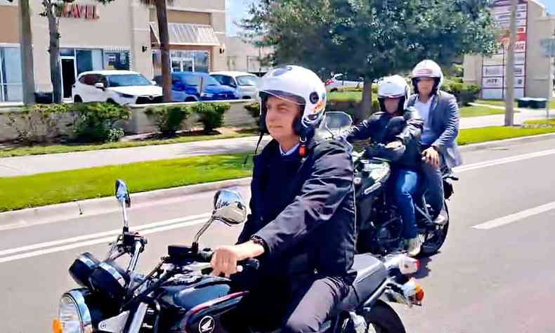 Bolsonaro diz que no se encontrou com o blogueiro Allan dos Santos durante passeio de moto em Orlando