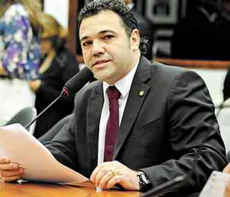 Feliciano estuda pedir espao na programao de uma emissora de tev como condio para trocar de partido (foto: Alexandre Martins/Cmara dos Deputados)