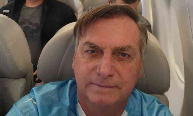 Selfie do ex-presidente Jair Bolsonaro