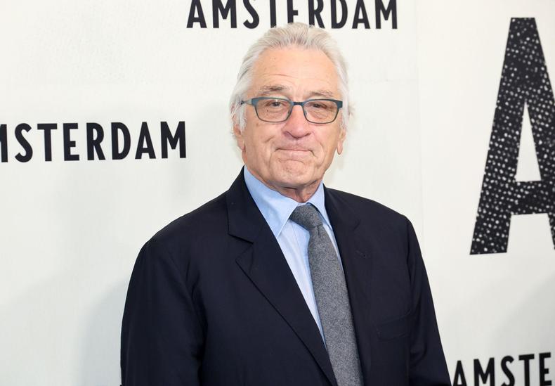 Robert De Niro corrigiu jornalista e anunciou ter sido pai recentemente(foto: Dia Dipasupil/Getty Images/AFP) Robert De Niro