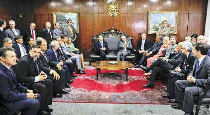 Em reunio no Senado, governadores pediram aprovao de projeto(foto: Marcos Oliveira/Agncia Senado)