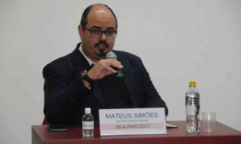 Em coletiva de imprensa nesta tarde, secretrio geral do governo de Minas, Mateus Simes, rebateu o presidente da ALMG Agostinho Patrus.(foto: Juarez Rodrigues/EM/DA Press)