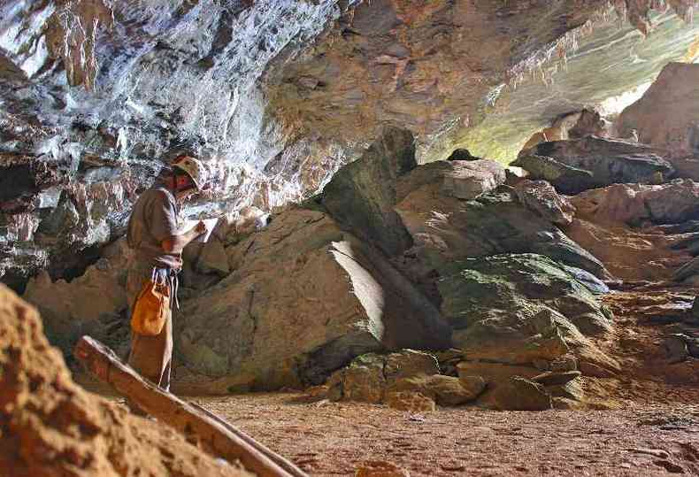 Caverna do rato tem 600 metros de profundidade linear(foto: Luciano Faria/Divulgao)