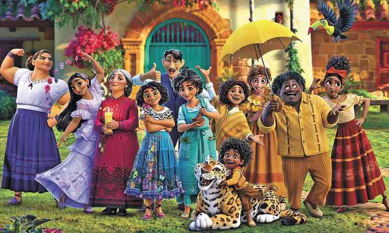 Famlia de 11 colombianos posa com pequena ona em cena da animao ''Encanto'', atrao da Disney