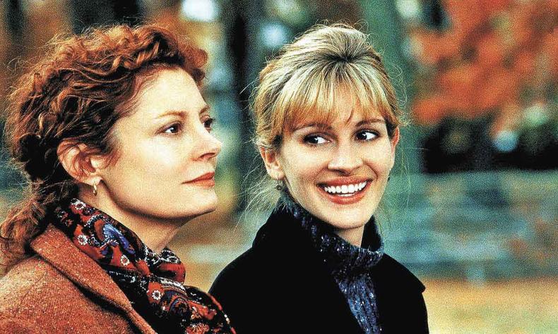 Susan Sarandon e Julia Roberts no filme Lado a lado