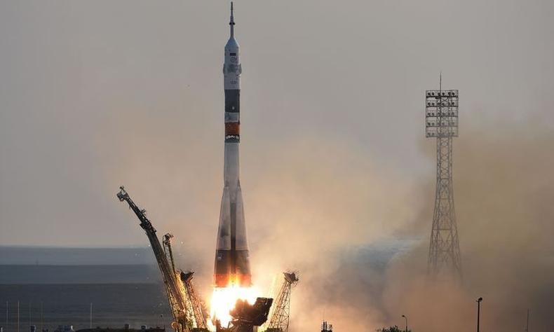Soyuz parte rumo � Esta��o Espacial Internacional (ISS, na sigla em ingl�s) (foto: AFP / VASILY MAXIMOV )