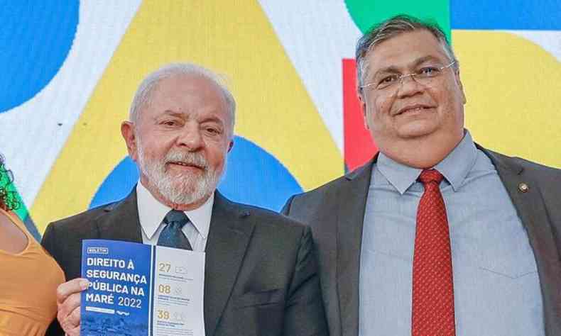 Ministro da Justia, Flvio Dino (PSB-MA) ao lado do presidente Luiz Incio Lula da Silva (PT)