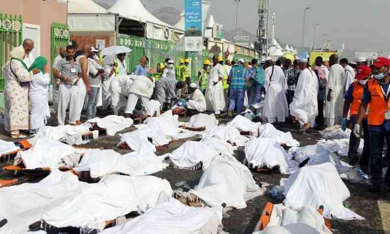 Vtimas foram esmagadas e pisoteadas at a morte(foto: AFP PHOTO / STR )