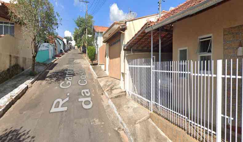 Rua em que mulher confessou ter matado marido, em Botelhos, no Sul de Minas