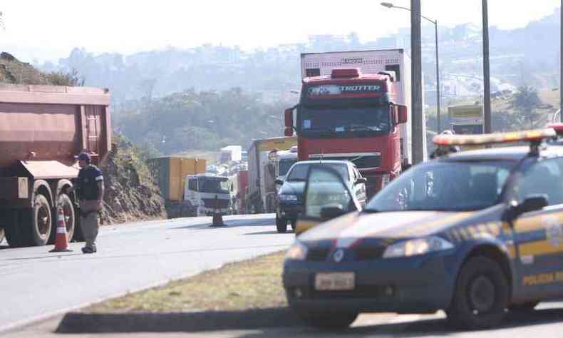 A fiscalizao ser reforadas nas rodovias que cortam Minas Gerais(foto: Edesio Ferreira/EM/D.A Press)