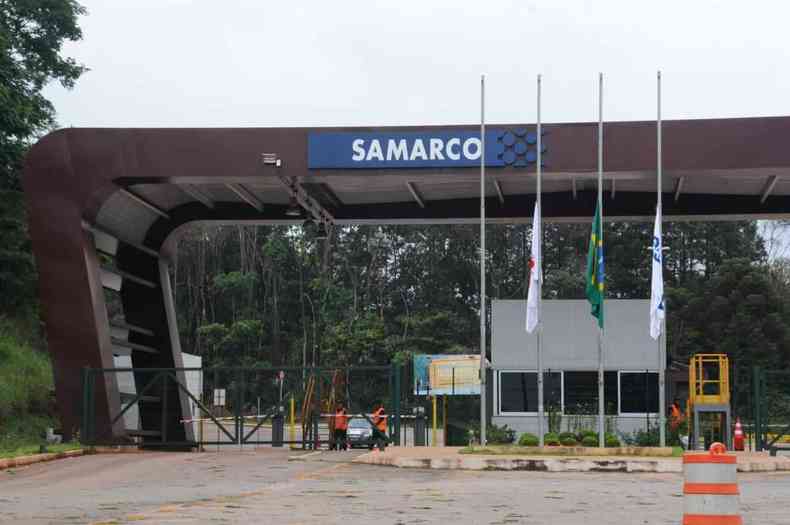 Fachada da mineradora Samarco