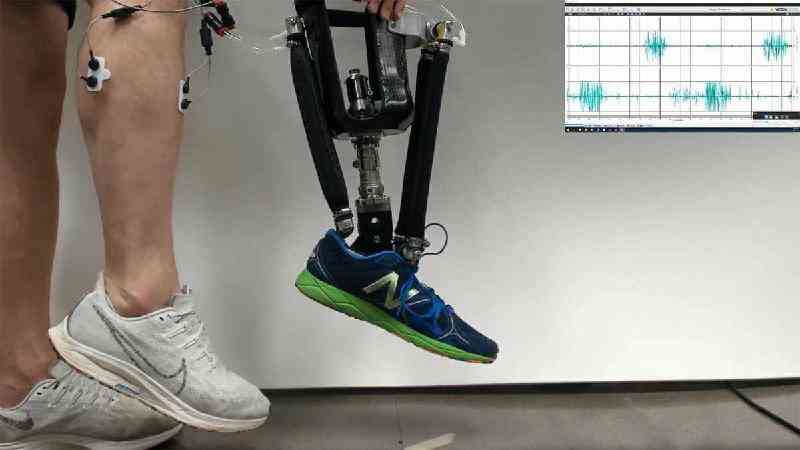  Prótese de tornozelo robótico melhora a estabilidade 